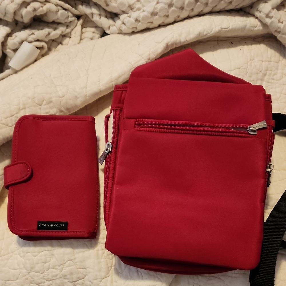 Travelon Vibrant Red Bag and Wallet Combo
